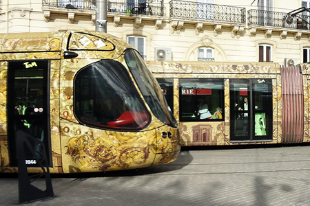 Photo de deux rames Ligne 4